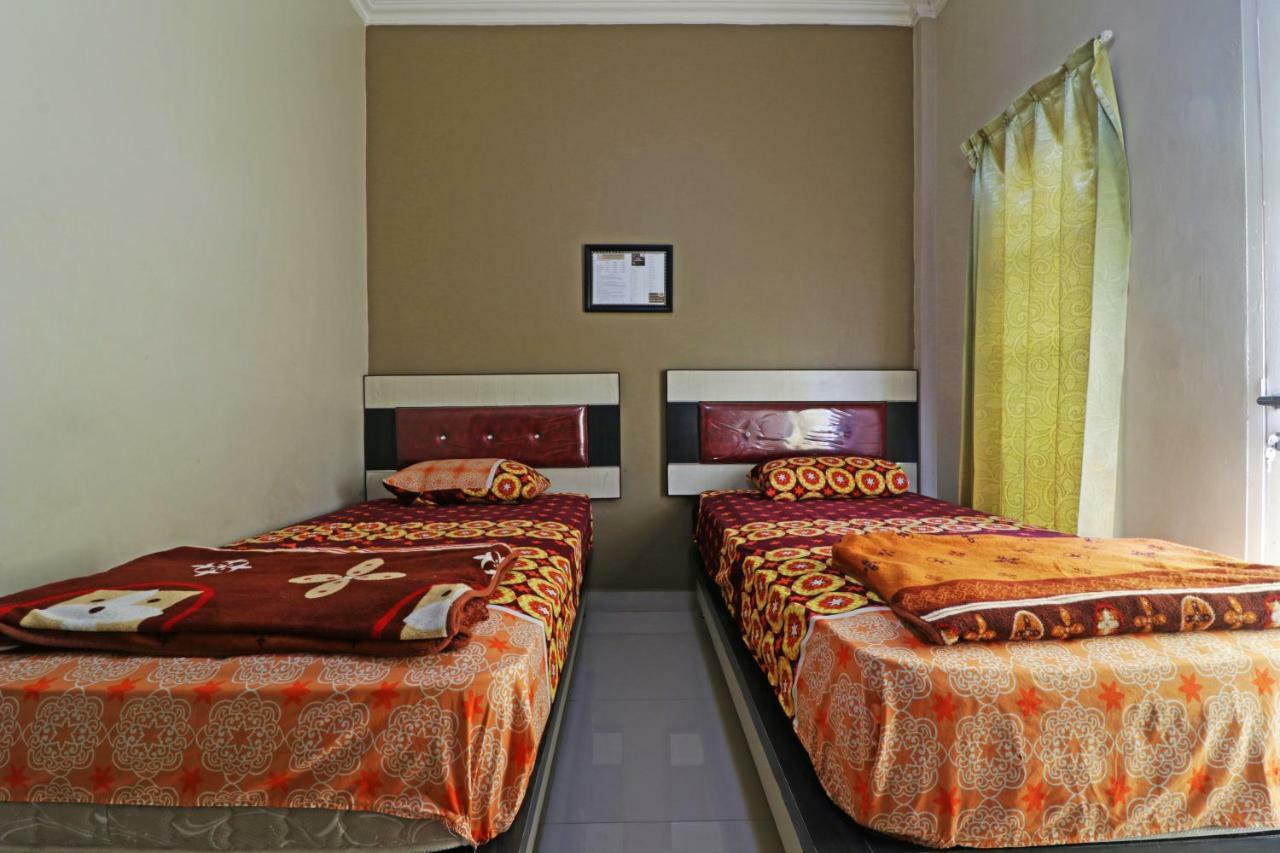 Hotel Graha Soeltan Sunggal Exterior foto
