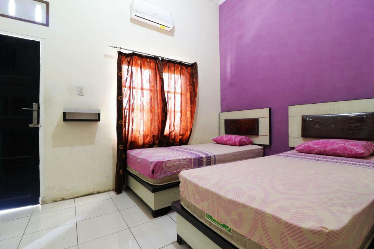 Hotel Graha Soeltan Sunggal Exterior foto